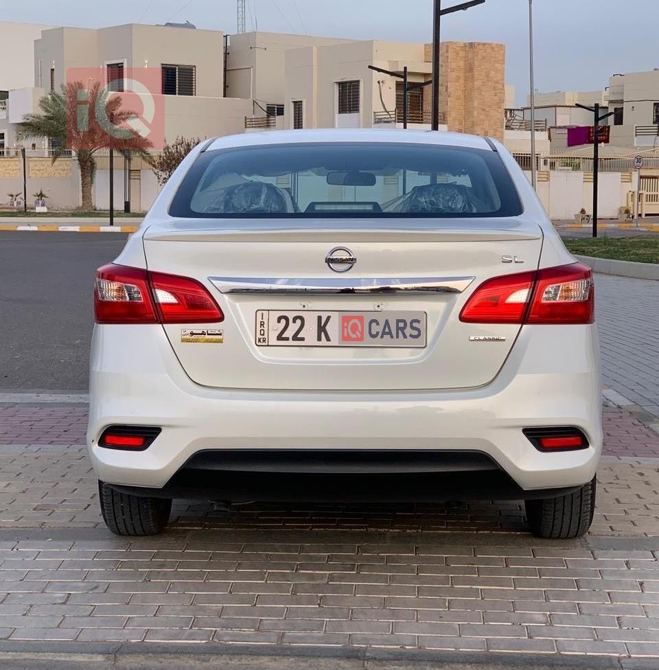 نيسان سنترا